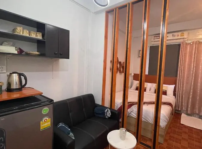 Acozyposhtel Hotel Bangkok