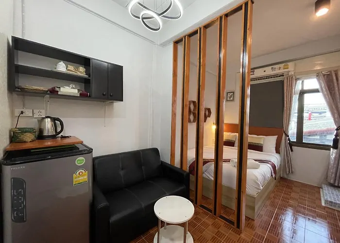 Acozyposhtel Hotel 4*