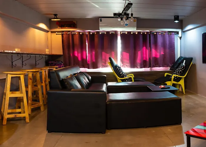 Acozyposhtel Bangkok