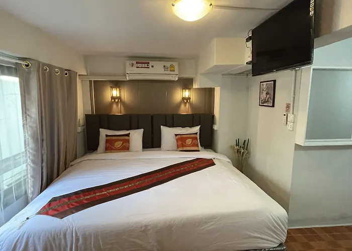 Acozyposhtel Hotel
