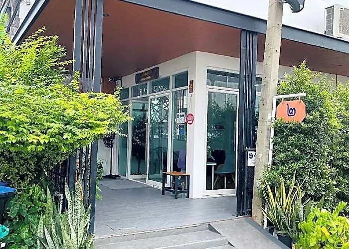 Acozyposhtel Hotel