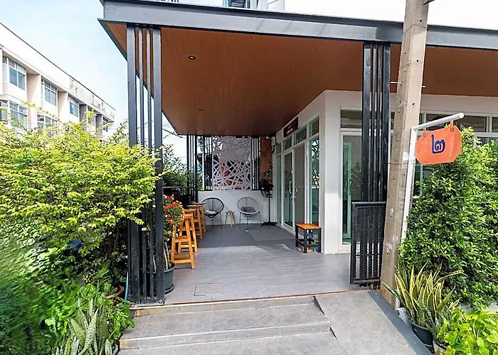 Acozyposhtel 4* Bangkok