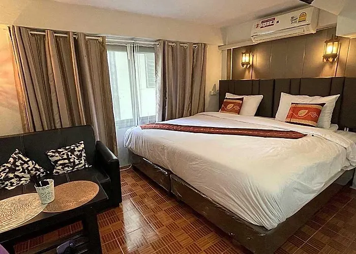Acozyposhtel 4*