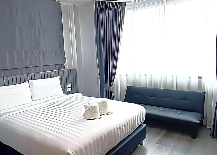 Acozyposhtel Hotel