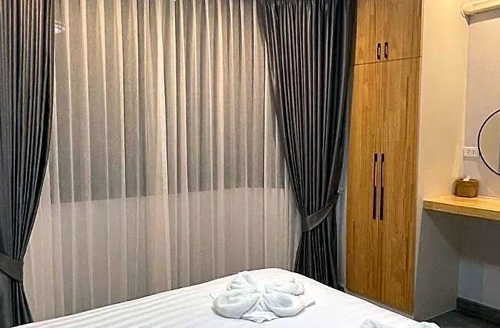 Acozyposhtel Hotel 4*