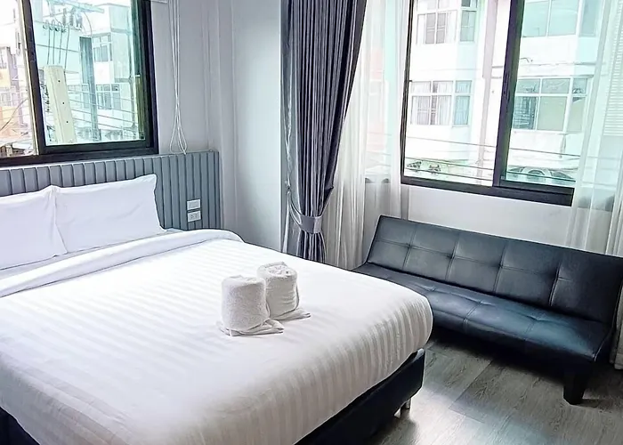 Acozyposhtel 4*