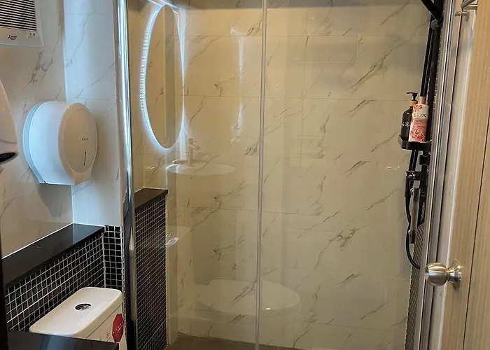 Hotel Acozyposhtel 4*