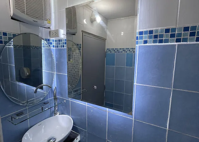 Acozyposhtel 4* Bangkok